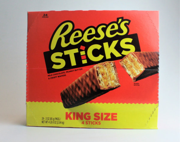 Reeses Sticks King Size Box MHD: 03/23